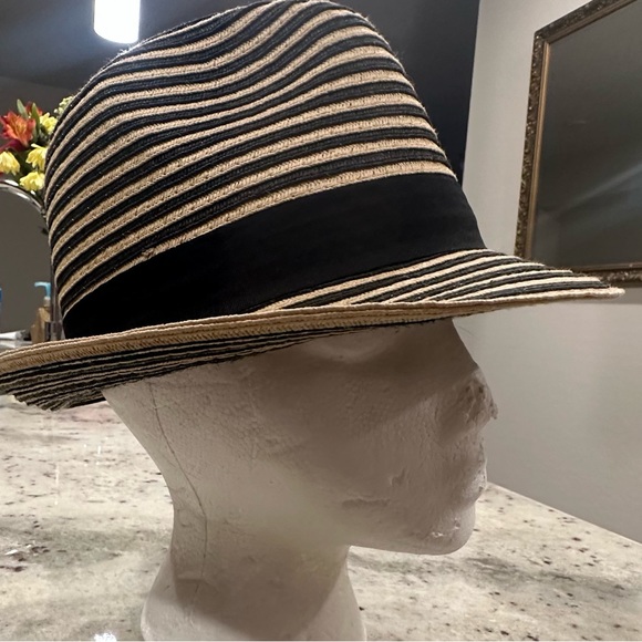 NWOT Woven Fedora Hat Striped by Papillion
Beige &Black - Picture 5 of 14